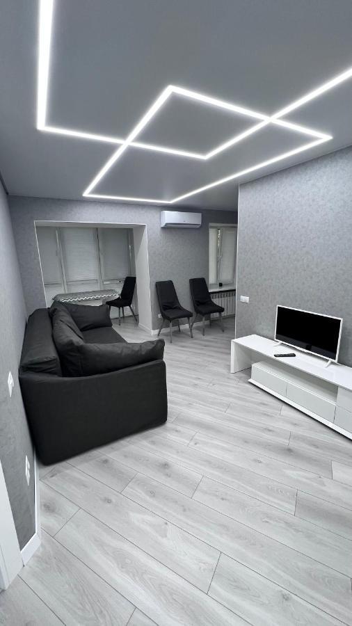 Appartamento Modern Gagarina Avenue Dnipro Esterno foto