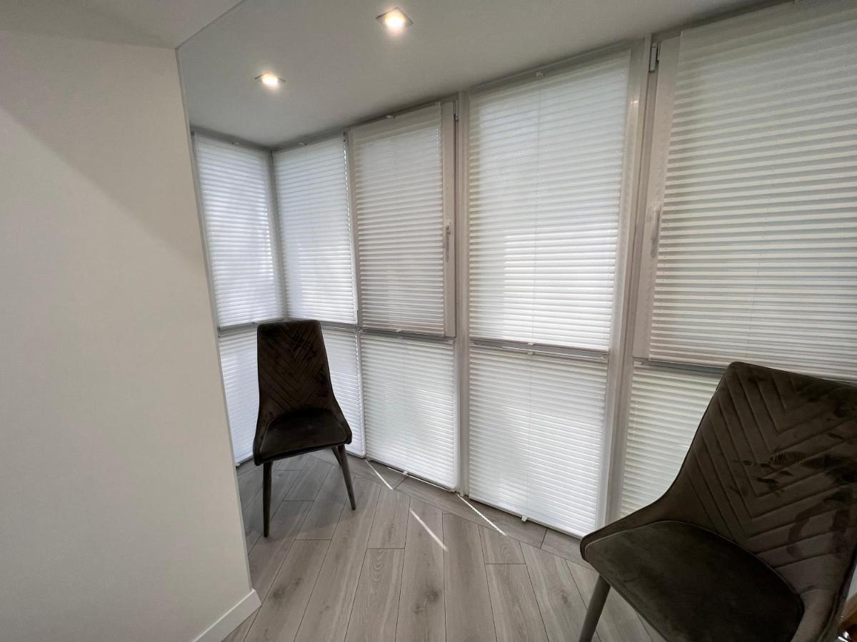 Appartamento Modern Gagarina Avenue Dnipro Esterno foto