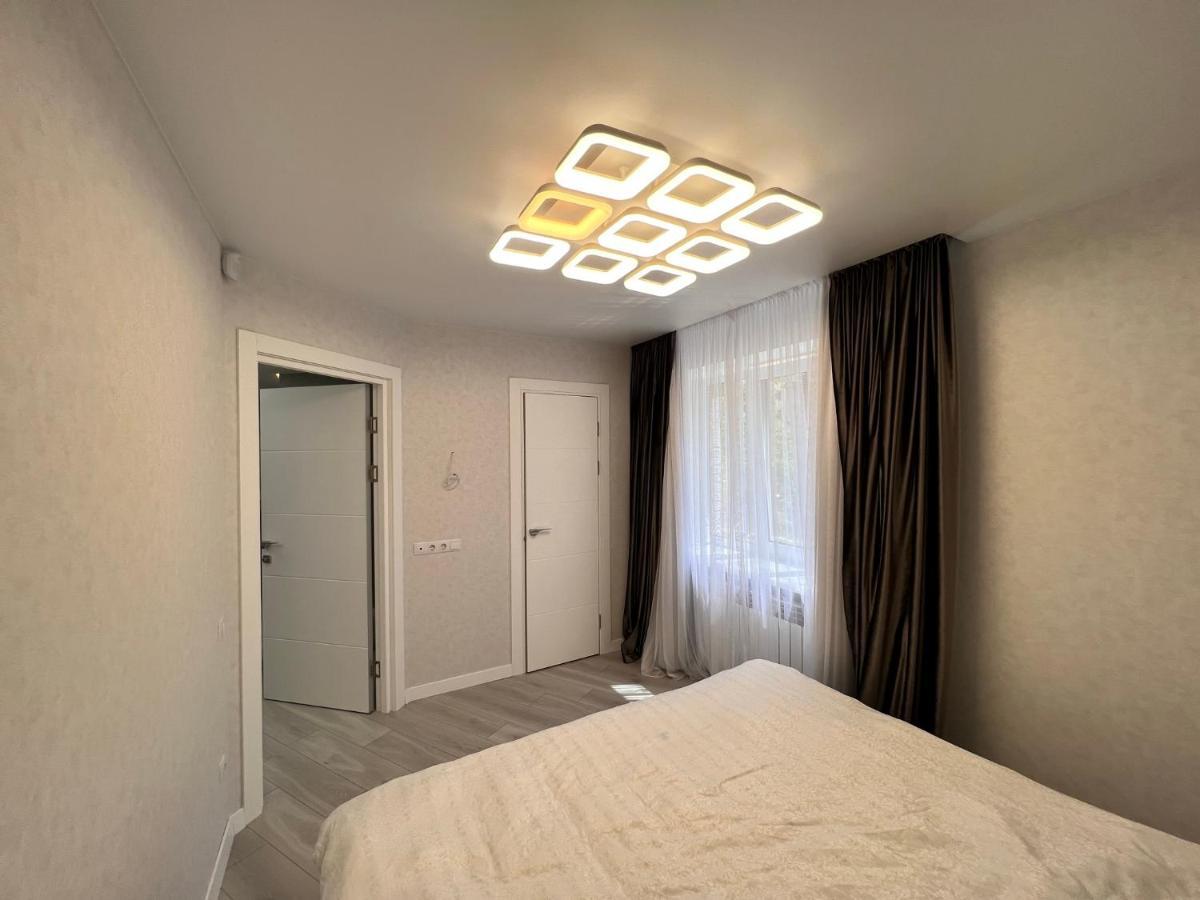 Appartamento Modern Gagarina Avenue Dnipro Esterno foto